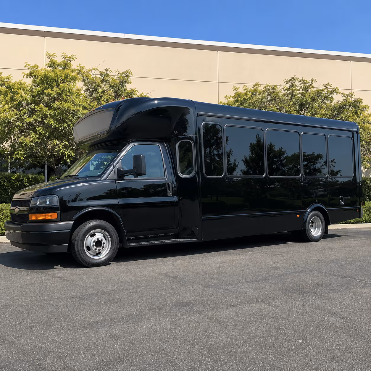 Moore Birthday, Sweet 16, & Quinceañera Party Bus Rentals