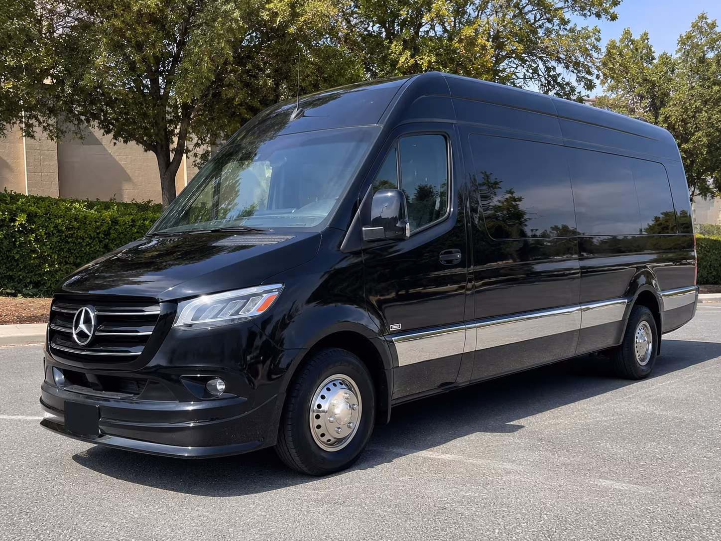 Moore Wedding Transportation & Shuttle Service