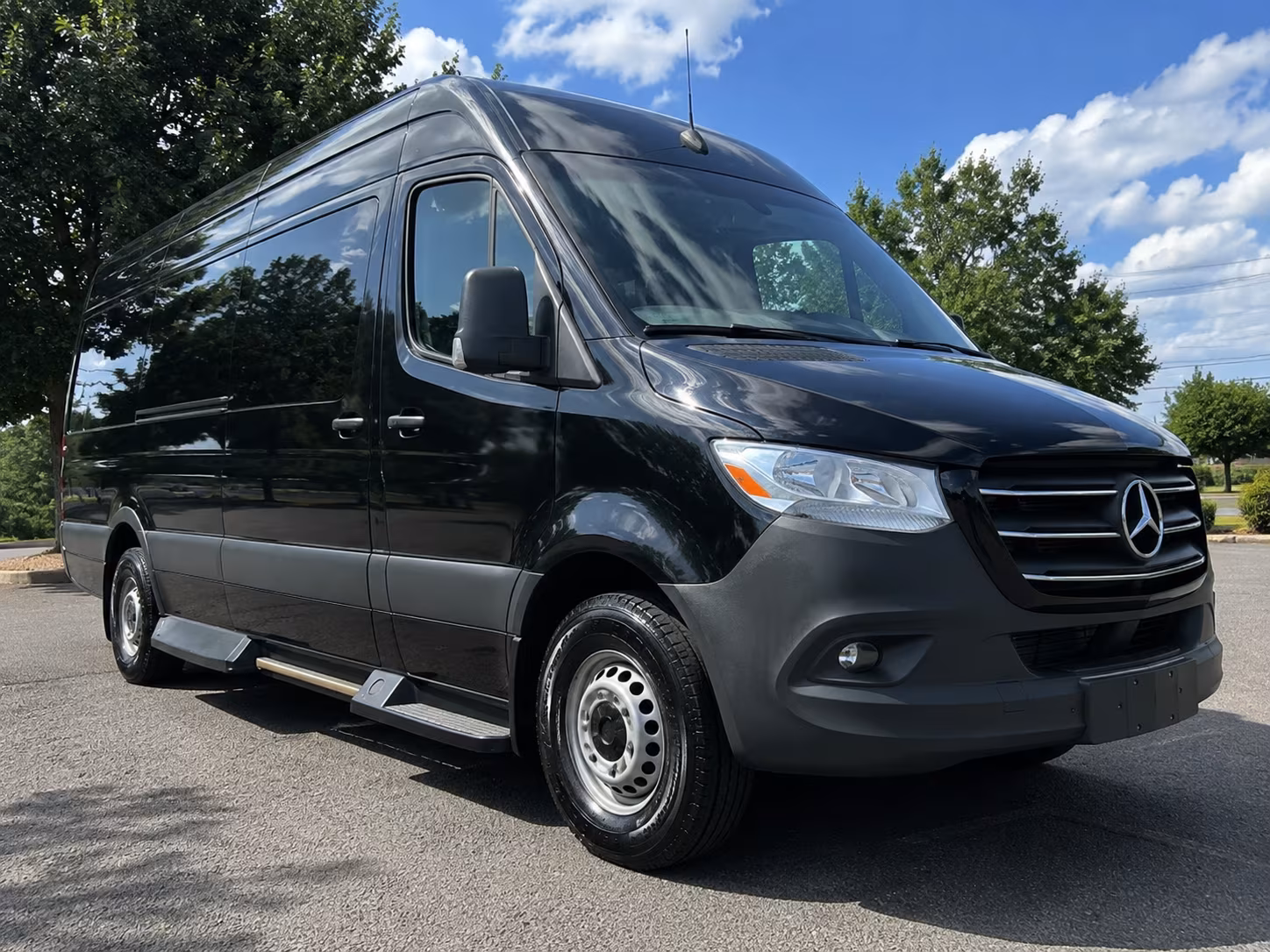 Oklahoma City Wedding Transportation & Shuttle Service