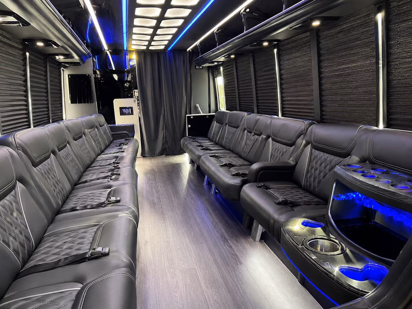 Tulsa Birthday, Sweet 16, & Quinceañera Party Bus Rentals