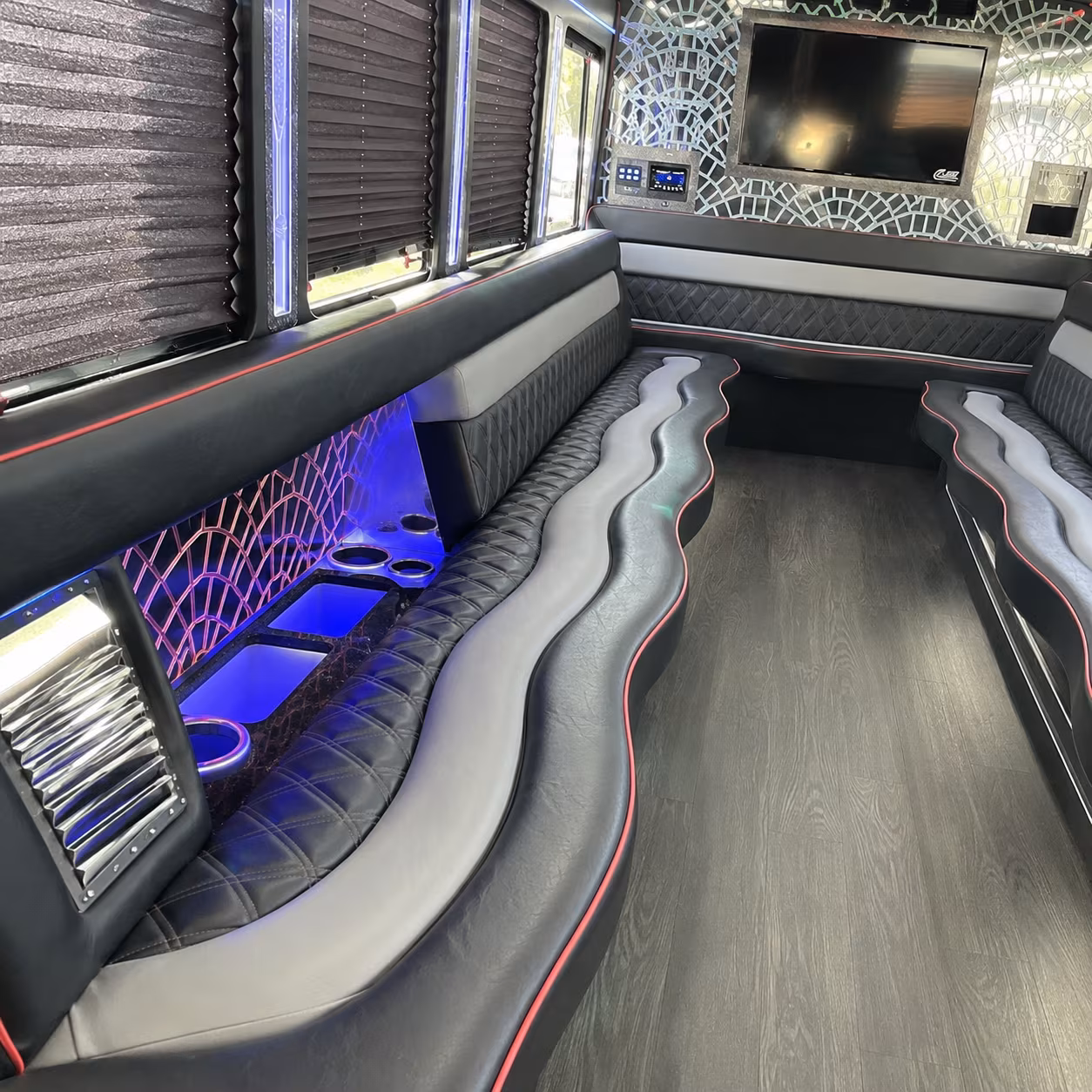 Tulsa Winery Tour & Pub Crawl Transportation